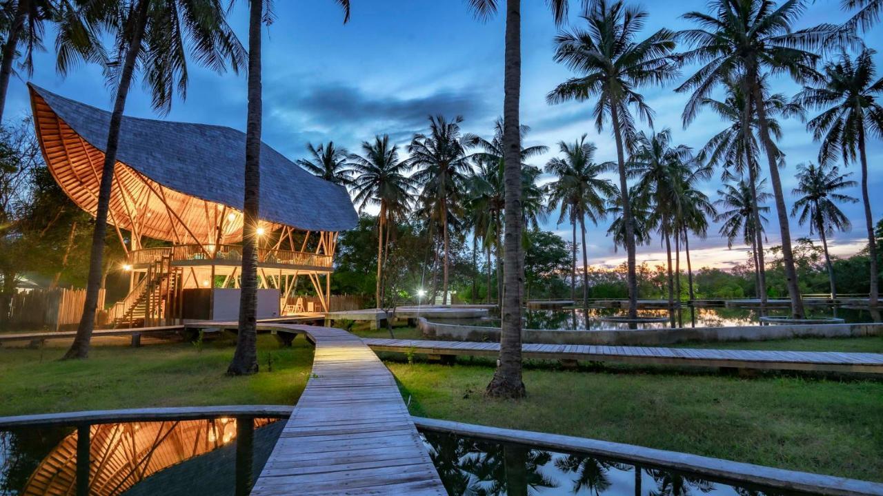 Pravasa Gili Resort By Kajane Gili Meno Exterior photo
